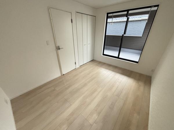 彦根市彦富町第２－１号棟　新築分譲住宅