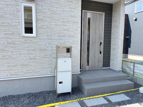 近江八幡市中小森町２４－１期２号棟　新築分譲住宅