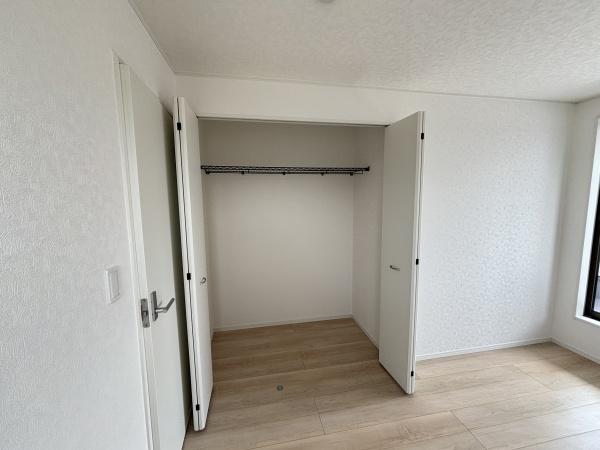 彦根市東沼波町第５－２号棟　新築分譲住宅