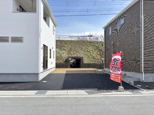 彦根市東沼波町第５－２号棟　新築分譲住宅