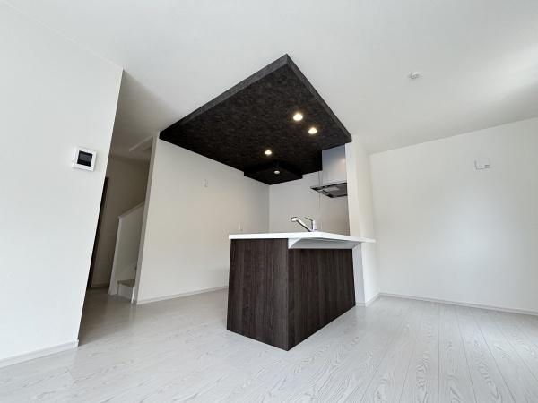 彦根市西今町１期１号棟　新築分譲住宅