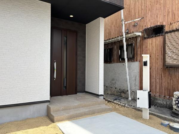 彦根市西今町１期２号棟　新築分譲住宅