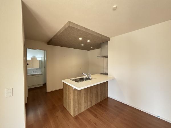 彦根市西今町１期２号棟　新築分譲住宅
