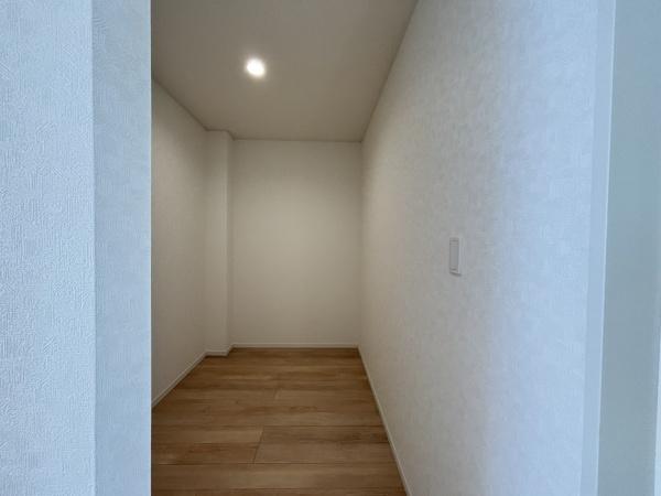 東近江市五個荘簗瀬町１号棟　新築分譲住宅