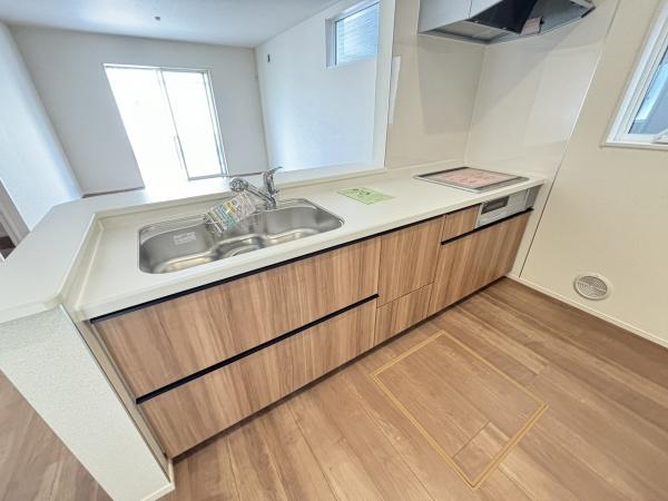 守山市小島町５期５号棟　新築分譲住宅