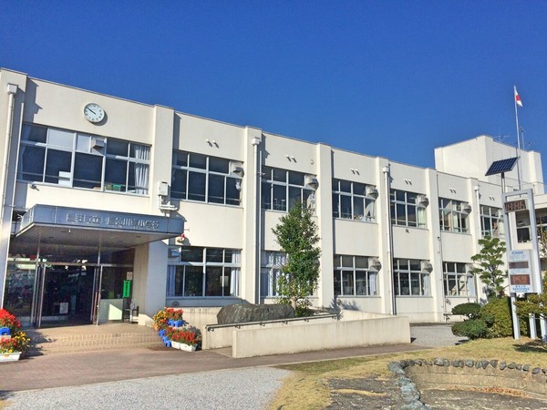 愛荘町豊満 新築分譲住宅(愛荘町立愛知川東小学校)