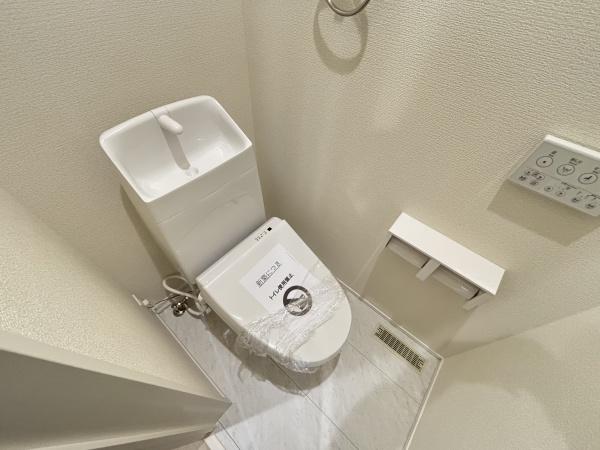 栗東市上鈎２４－１期２号棟　新築分譲住宅