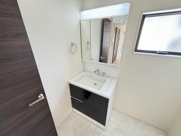 野洲市高木１期１号棟　新築分譲住宅