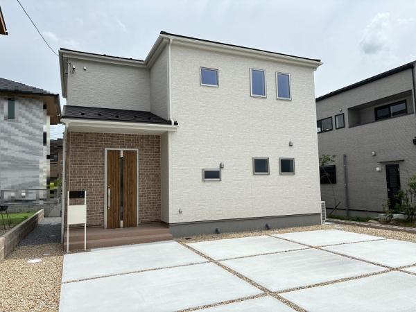 野洲市高木１期２号棟　新築分譲住宅