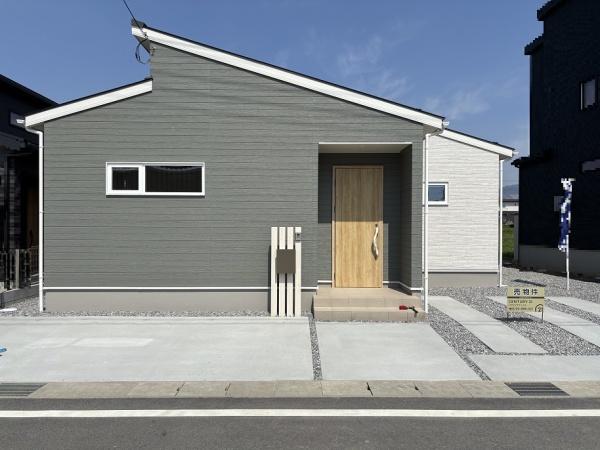 日野町内池　新築分譲住宅