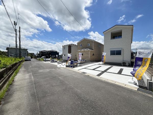 甲賀市甲南町深川２期１号棟　新築分譲住宅