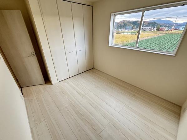 甲賀市甲南町深川２期２号棟　新築分譲住宅