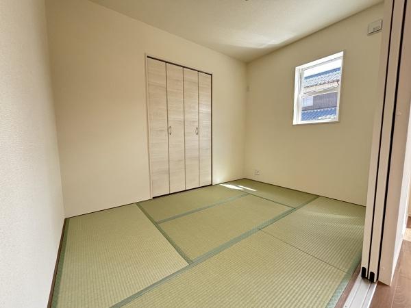 長浜市神照町１６期２号棟　新築分譲住宅