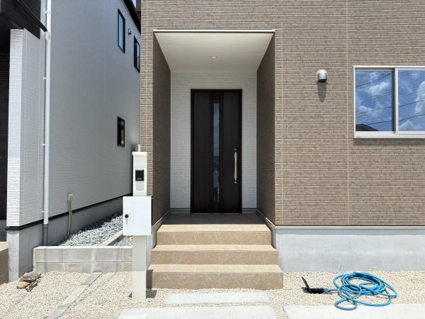 彦根市彦富町１期３号棟　新築分譲住宅