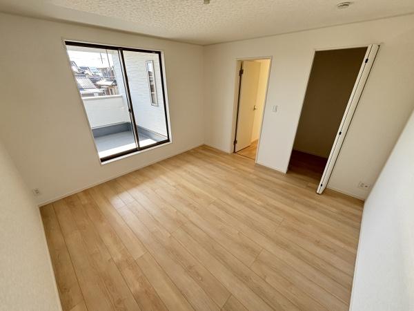 東近江市沖野　新築分譲住宅