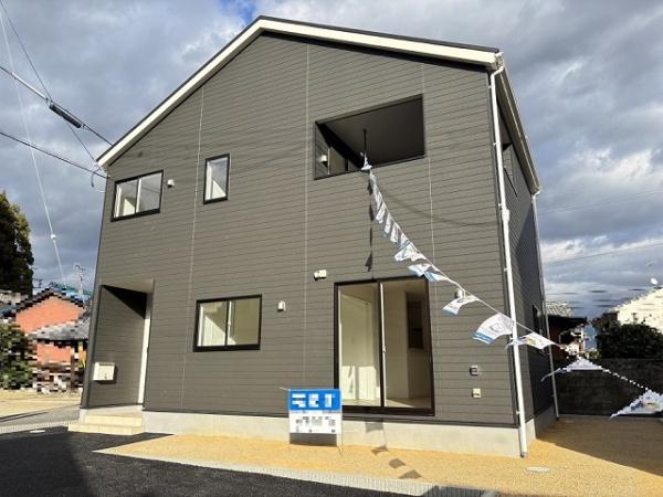 東近江市沖野　新築分譲住宅