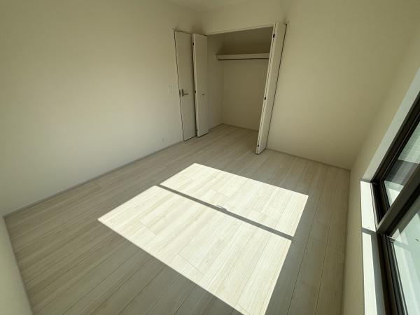 近江八幡市安土町常楽寺２４-１　３号棟新築分譲住宅
