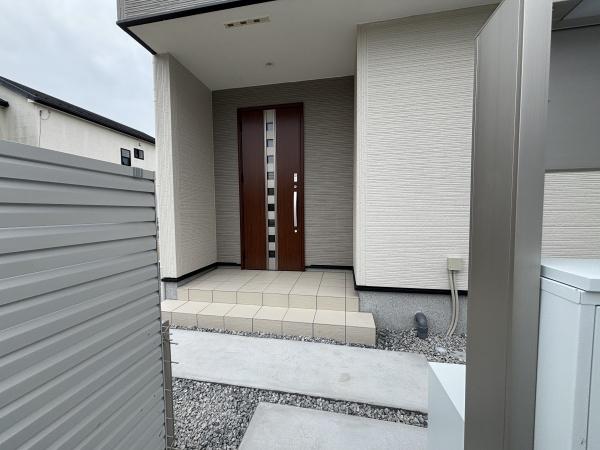 近江八幡市安土町常楽寺２４-１　３号棟新築分譲住宅