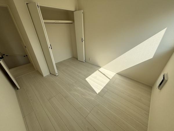 守山市赤野井町２４－１期２号棟　新築分譲住宅
