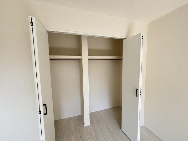 守山市赤野井町２４－１期２号棟　新築分譲住宅
