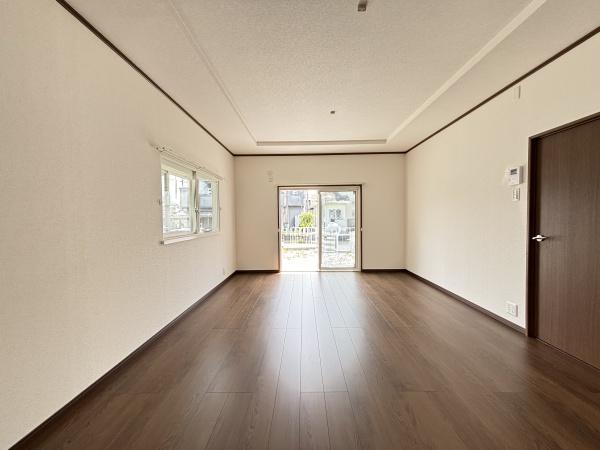 彦根市日夏町の中古一戸建て