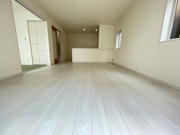 湖南市若竹町３期１号棟　新築分譲住宅
