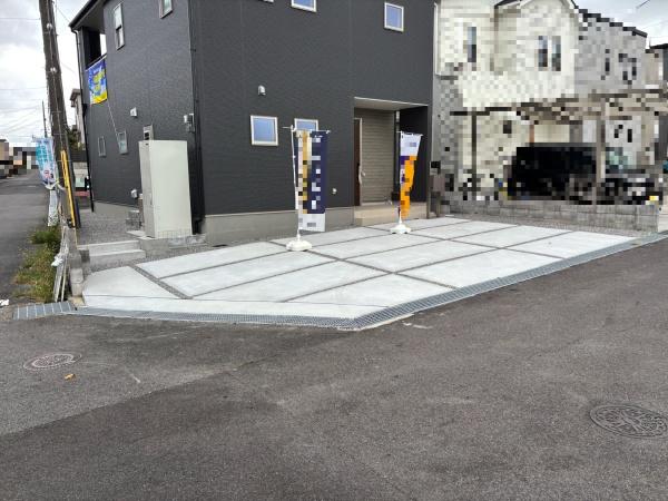 湖南市若竹町3期3号棟 新築分譲住宅(駐車場)