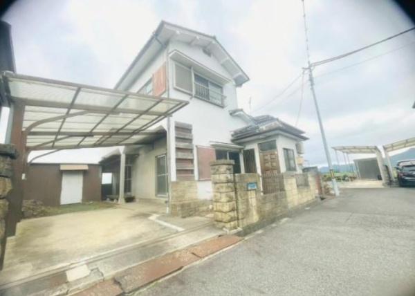 近江八幡市杉森町　中古戸建て住宅