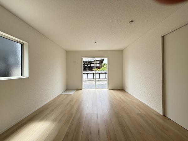 野洲市六条第１－１号棟　新築分譲住宅