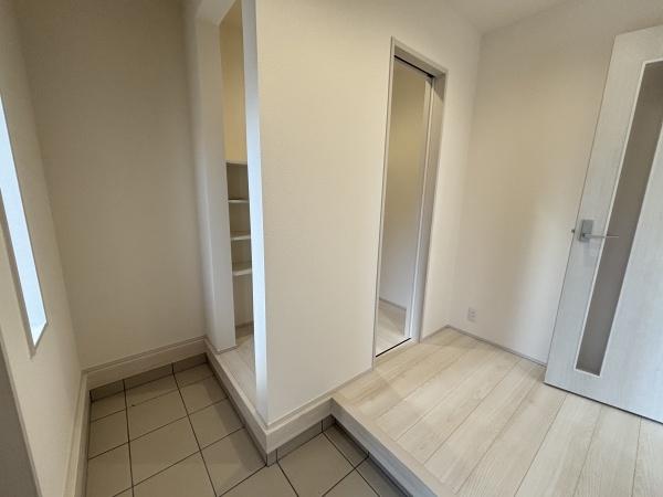 甲賀市甲南町寺庄２期１号棟　新築分譲住宅