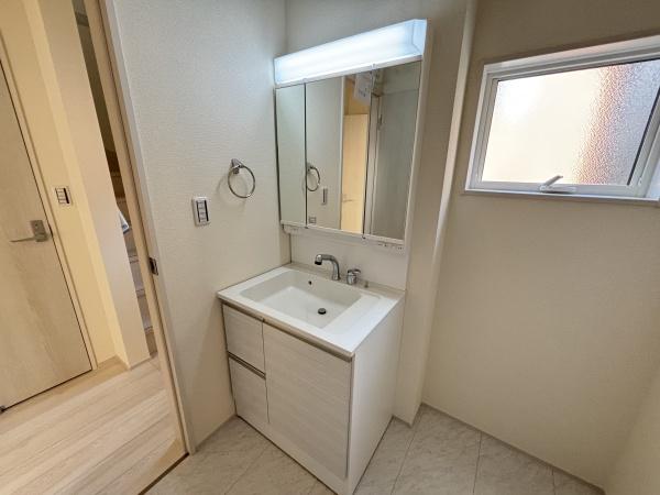 甲賀市甲南町寺庄２期１号棟　新築分譲住宅