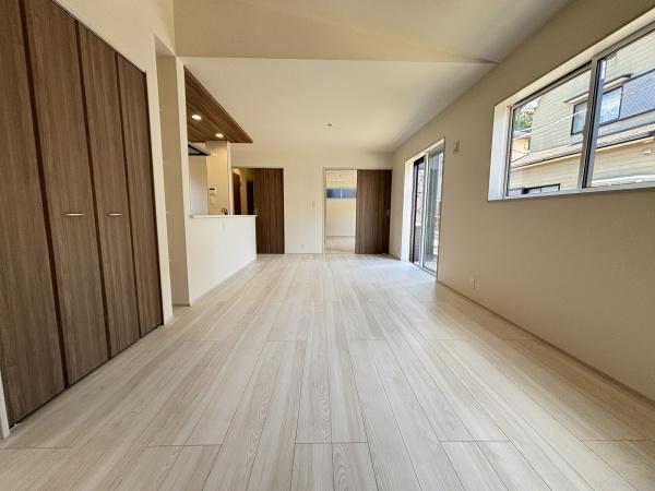 野洲市永原１号棟　新築分譲住宅