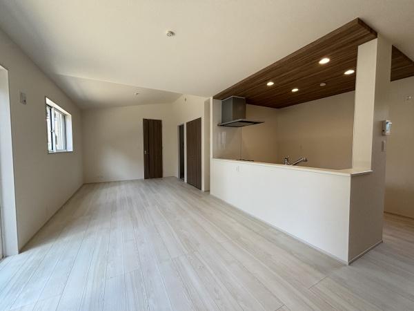 野洲市永原１号棟　新築分譲住宅