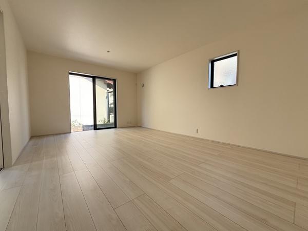 守山市播磨田町６期２号棟　新築分譲住宅