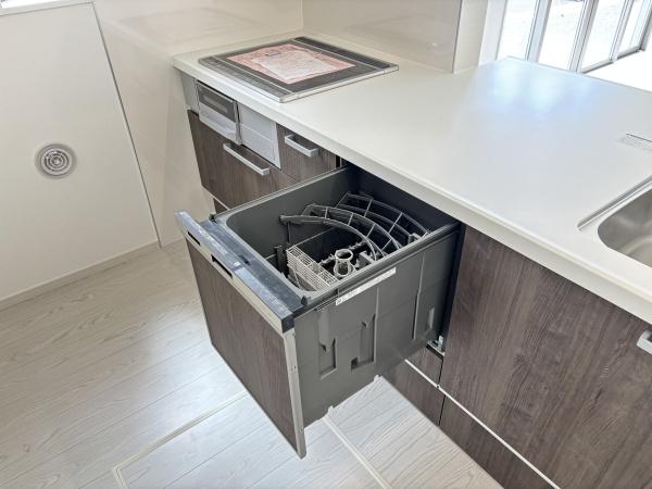 野洲市久野部１期２号地　新築分譲住宅