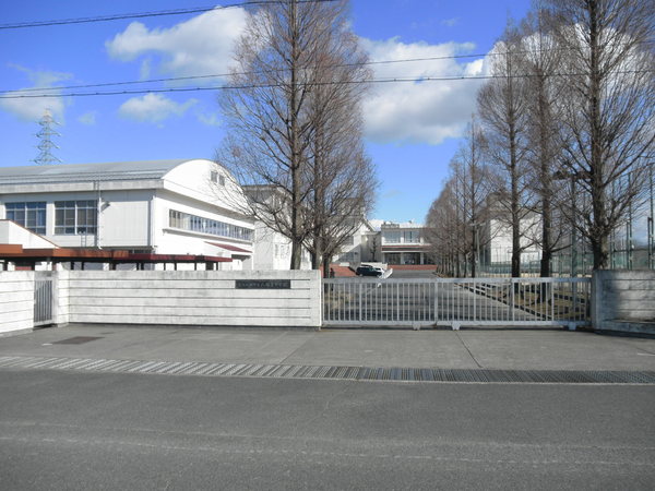 近江八幡市鷹飼町第２期　１号棟新築分譲住宅(近江八幡市立八幡東中学校)
