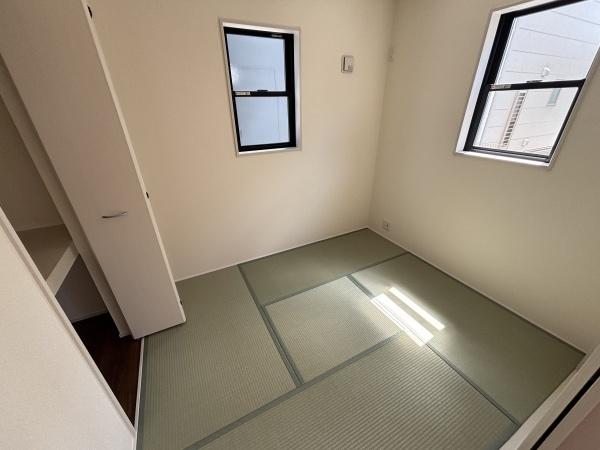 彦根市高宮町１８期－３号棟　新築分譲住宅