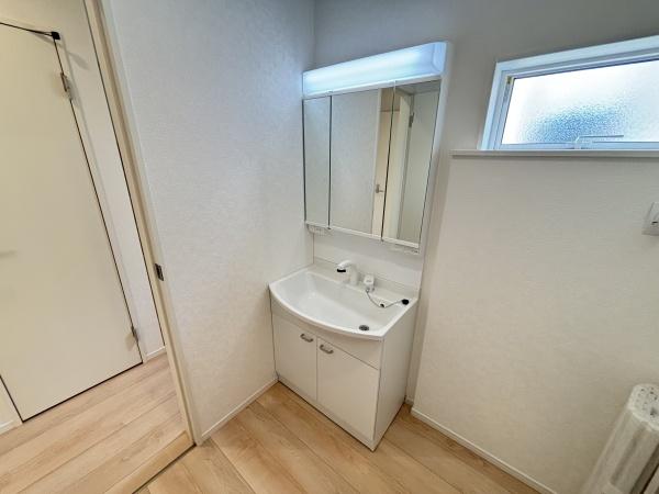豊郷町四十九院第２－１号棟　新築分譲住宅