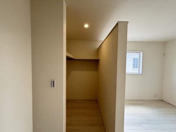 湖南市水戸町3期 新築分譲住宅(収納)