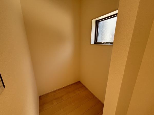 湖南市水戸町3期 新築分譲住宅(収納)