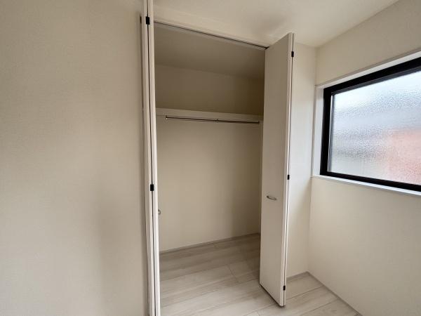 長浜市新庄寺町5期3号棟 新築分譲住宅(収納)