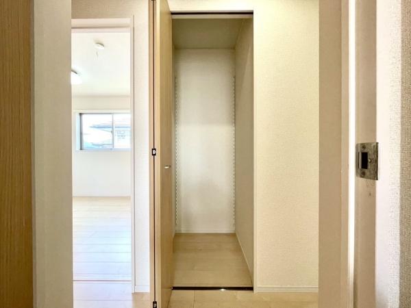 長浜市殿町の中古一戸建て(収納)