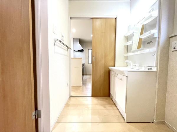 長浜市殿町の中古一戸建て(洗面台・洗面所)