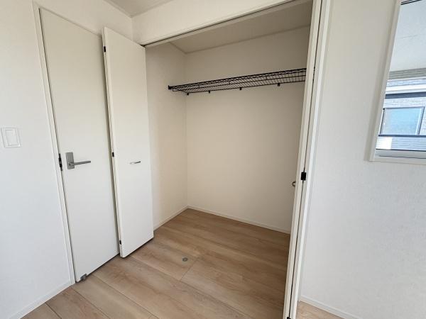 彦根市彦富町第３－２号棟　新築分譲住宅