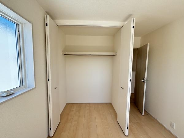 長浜市八幡中山町６期３号棟　新築分譲住宅