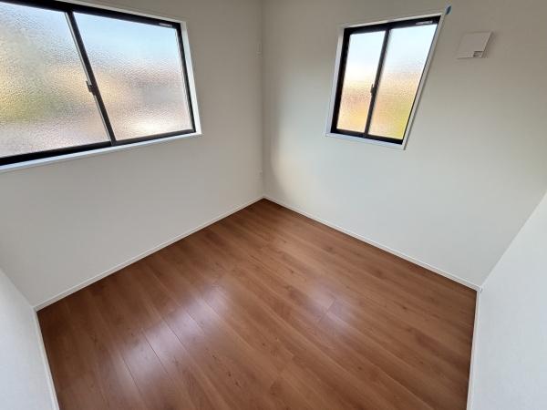 守山市阿村町１期２号棟　新築分譲住宅