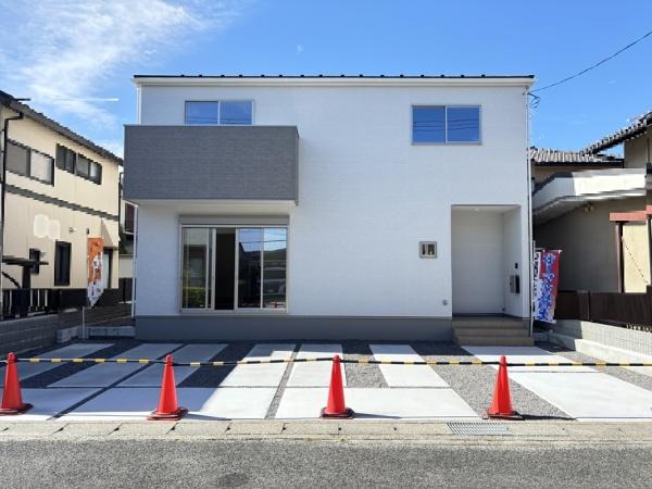 守山市荒見町１期１号地　新築分譲住宅