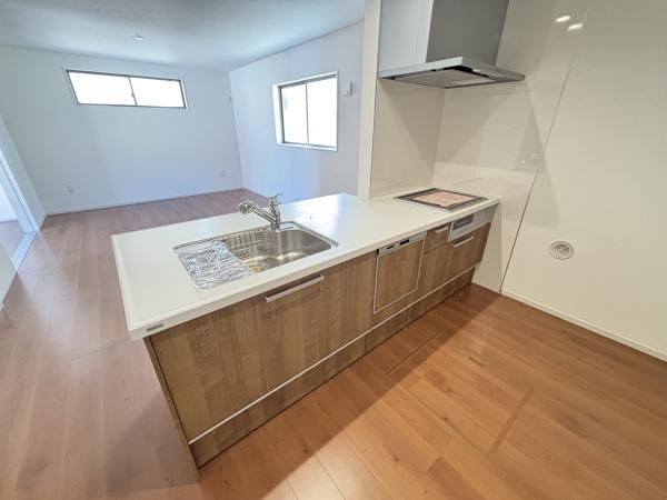 守山市荒見町１期１号地　新築分譲住宅