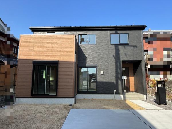 守山市小島町　新築分譲住宅