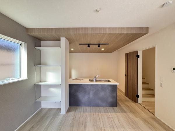 守山市小島町　新築分譲住宅